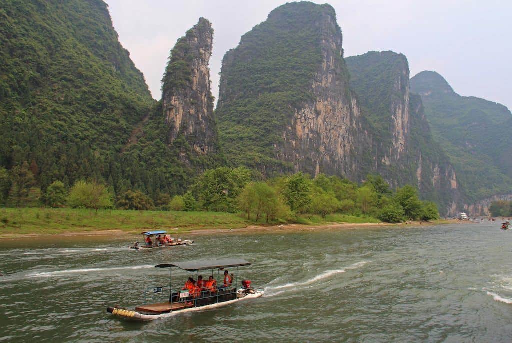 Guilin Yangshuo river cruise