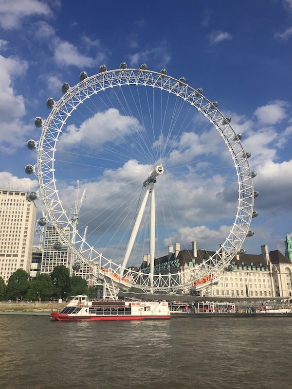 Thames river cruise London 
