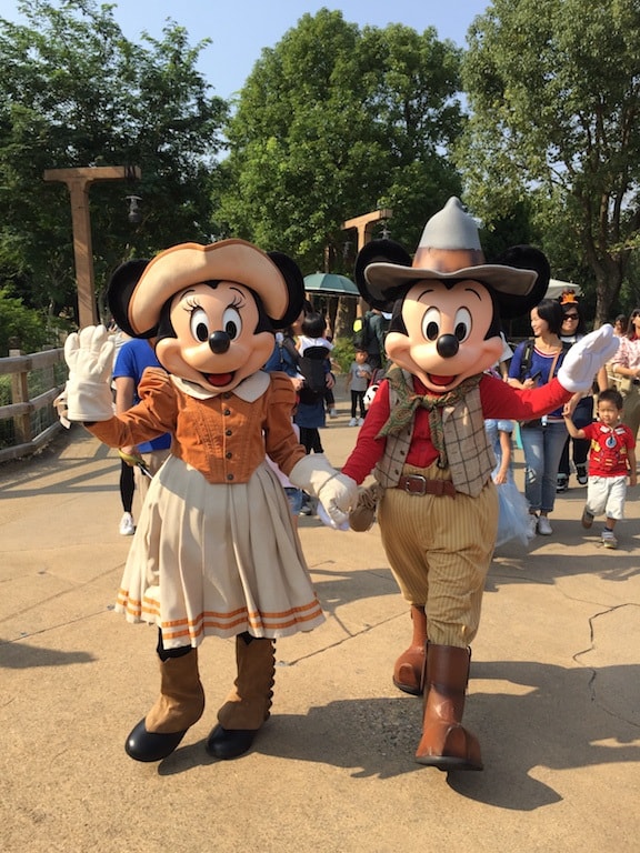 Mickey and Minnie at Hong Kong Disneyland