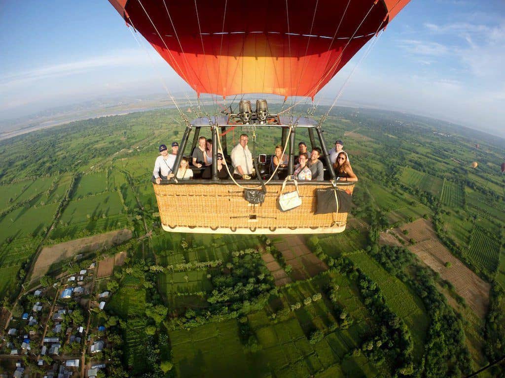 Ballooning Bagan 