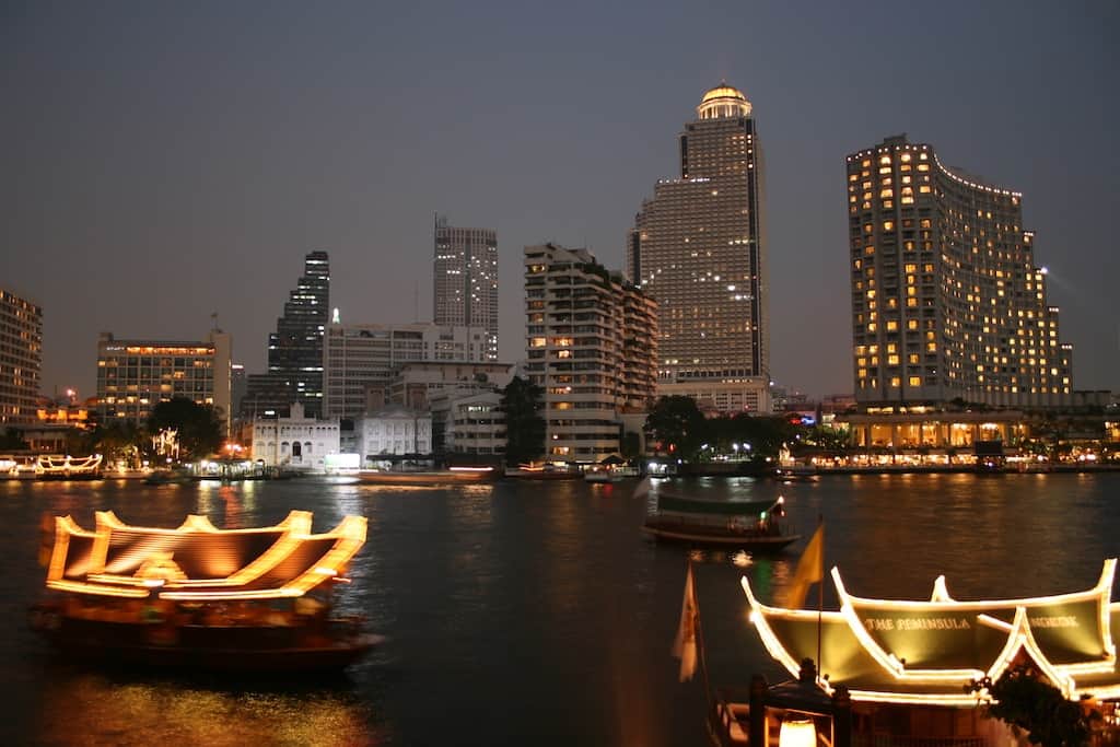 Peninsula Bangkok riverside hotel