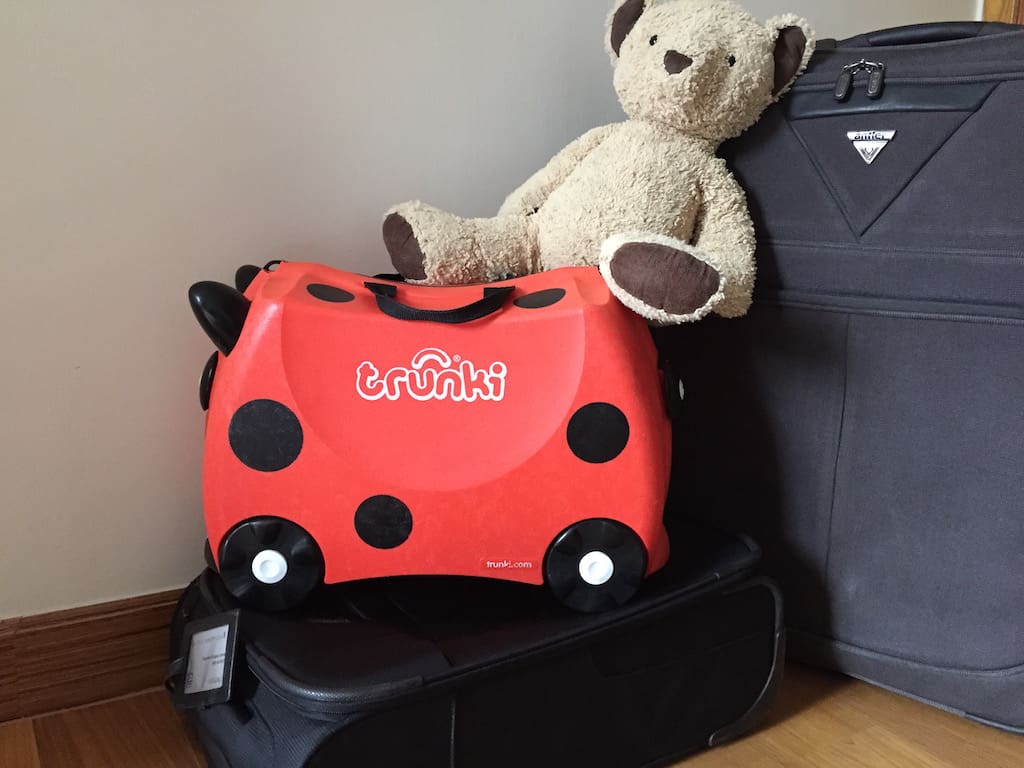 The Best Kids Luggage for Travel (2022 Reviews)