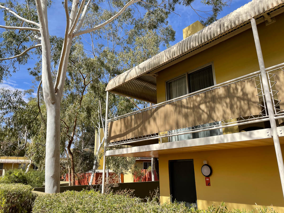 emu walk apartments Uluru