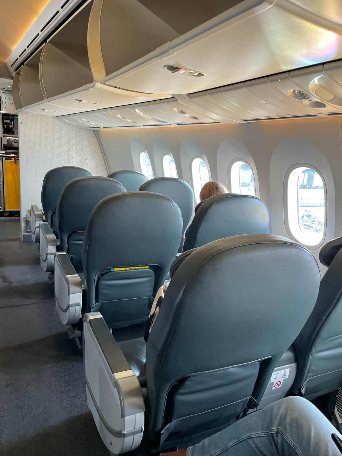Scoot economy seat baggage shop