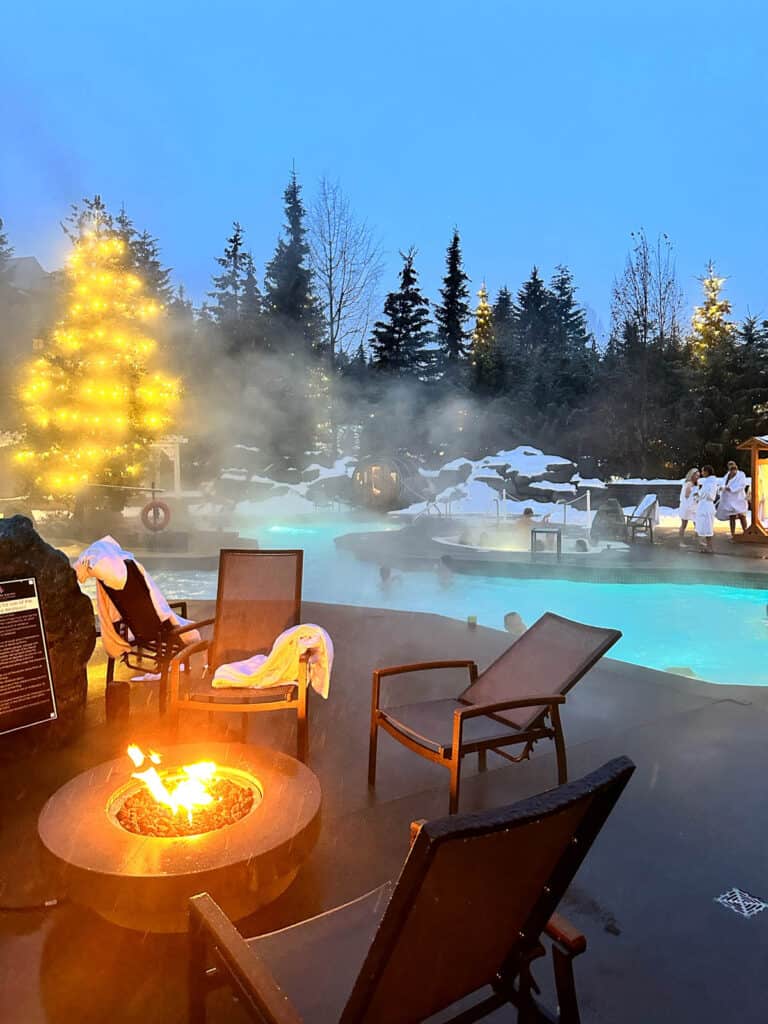Outdoor swimming pool with steam and fire pit. 
